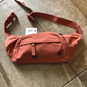 Lulu Lemon “On the Beat” Belt Bag